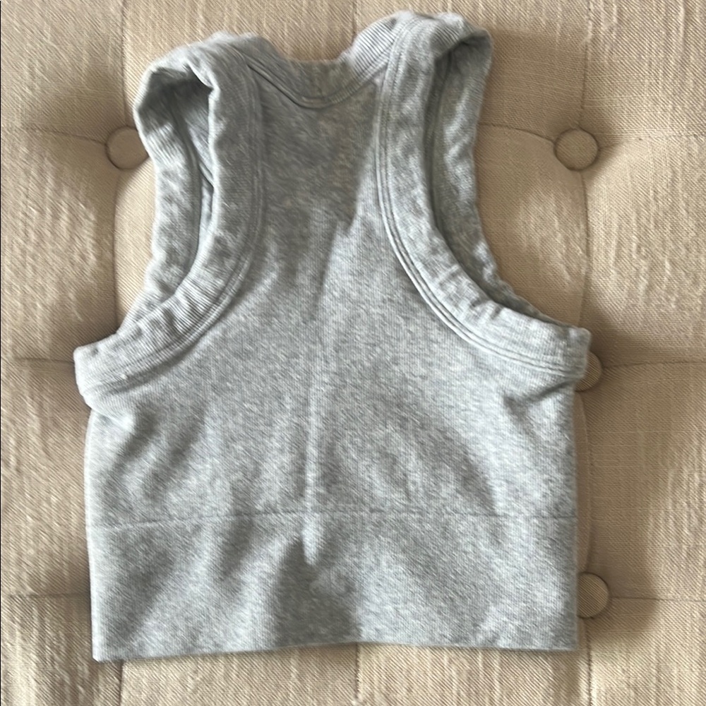 ALO Yoga Gray Ribbed Tank Top - Picture 3 of 7